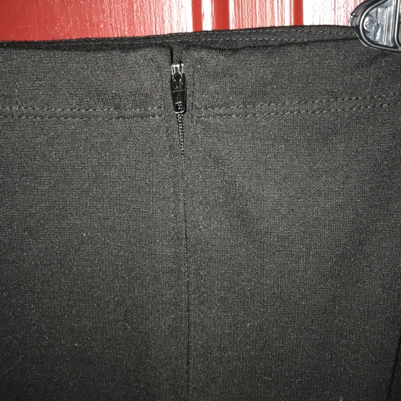 Dress - Picture 6 of 6